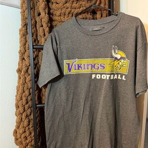 Gray Vikings Football T-Shirt